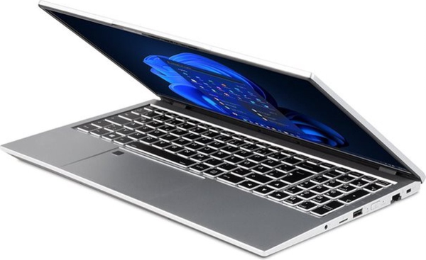 Y TERRA MOBILE 1551P i5-1240P W11P - US - Afbeelding 4